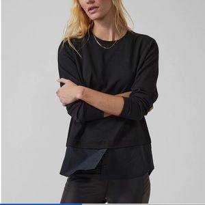 Gallery top by Athleta size small